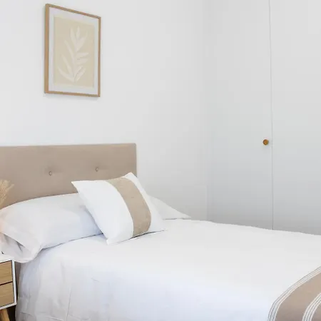 Apartment New! Luxury 3br With Pool & Free Parking Tomares